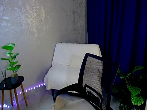 Snapshot of arlana_klart chatting on November 2025 05:07:02 AM arlana klart online show from November 2025 05:07:02 AM