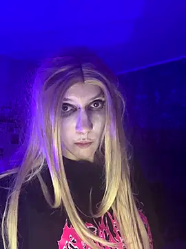 Akira-ivy online show from September 2025 06:52:02 PM