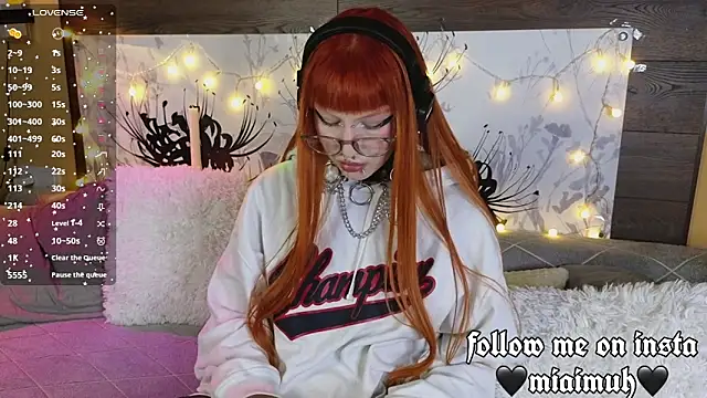 Snapshot of mia__yui chatting on November 2025 09:58:01 PM mia yui online show from November 2025 09:58:01 PM