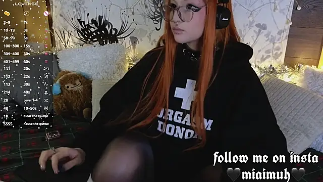 Snapshot of mia__yui chatting on December 2025 12:26:01 AM mia yui online show from December 2025 12:26:01 AM