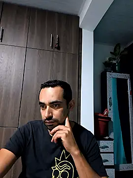 stivenlujan69 online show from January 2026 10:55:01 PM