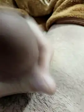 Snapshot of Zepe_12 chatting on January 2026 10:14:02 PM Zepe 12 online show from January 2026 10:14:02 PM