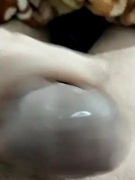 Snapshot of Zepe_12 chatting on March 2026 09:20:01 PM Zepe 12 online show from March 2026 09:20:01 PM