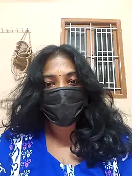 Snapshot of Tamil_Mithra chatting on October 2025 04:52:01 PM Tamil Mithra online show from October 2025 04:52:01 PM