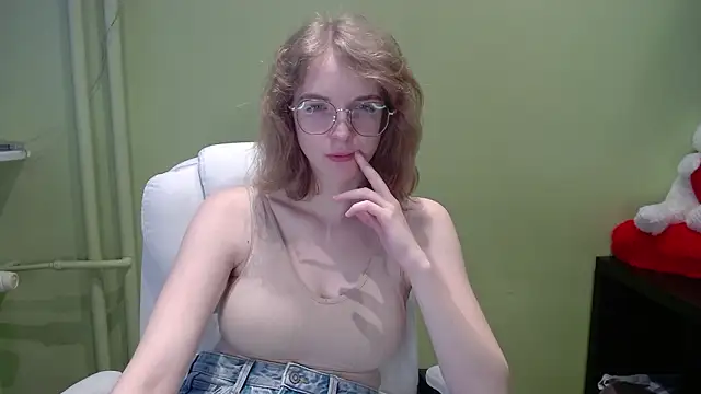 juicyPenny online show from February 2026 07:25:01 AM