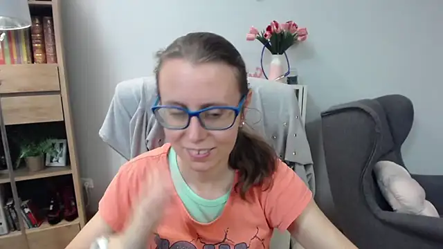 Snapshot of sweetxLizzy chatting on June 2026 04:37:02 AM sweetxLizzy online show from June 2026 04:37:02 AM