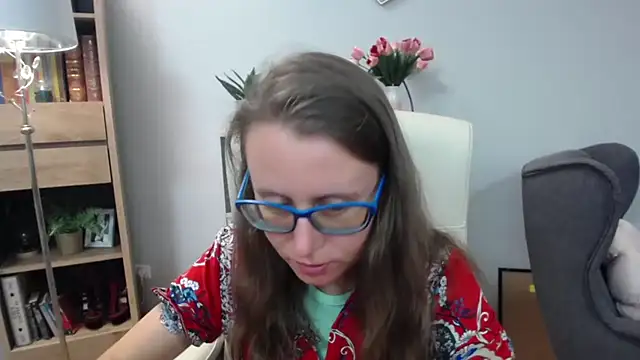 Snapshot of sweetxLizzy chatting on July 2026 04:28:02 AM sweetxLizzy online show from July 2026 04:28:02 AM