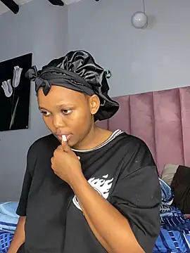 Abby 108 online show from April 2026 01:18:01 PM