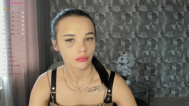 Snapshot of Kseni_a chatting on June 2026 07:21:02 AM Kseni a online show from June 2026 07:21:02 AM