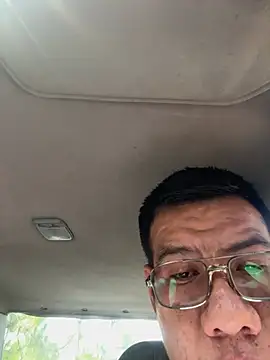 Snapshot of Daliz chatting on May 2026 09:43:01 PM Daliz online show from May 2026 09:43:01 PM