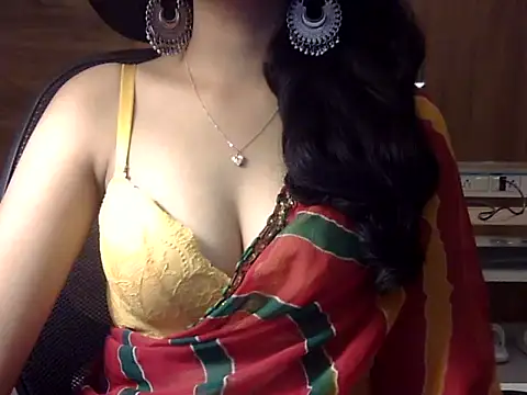 Snapshot of horny_natasha chatting on September 2025 03:07:02 AM horny natasha online show from September 2025 03:07:02 AM