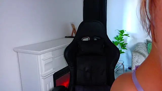 Snapshot of EvaBllake chatting on February 2026 06:40:02 AM EvaBllake online show from February 2026 06:40:02 AM