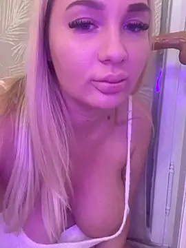 Snapshot of NellyExtraa chatting on October 2025 11:12:02 PM NellyExtraa online show from October 2025 11:12:02 PM