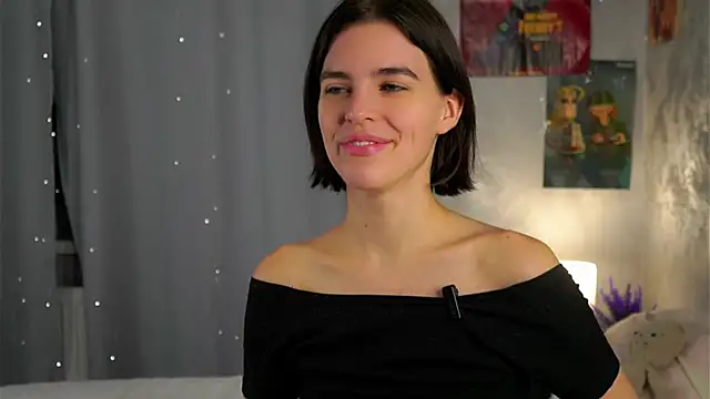 Snapshot of EleneButton chatting on January 2026 01:11:01 AM EleneButton online show from January 2026 01:11:01 AM