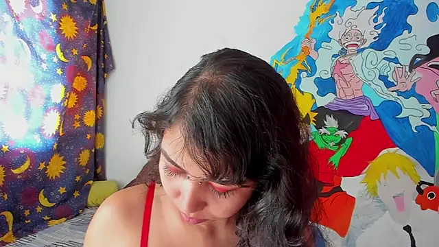 Snapshot of RoxyandAron2 chatting on September 2025 03:34:01 PM RoxyandAron2 online show from September 2025 03:34:01 PM