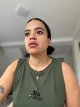 JuanitaMore01 online show from November 2025 08:29:01 PM