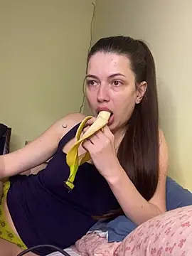 Cute Erika online show from November 2025 12:42:01 PM