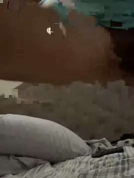 Snapshot of pnwzo chatting on October 2025 08:07:01 PM pnwzo online show from October 2025 08:07:01 PM