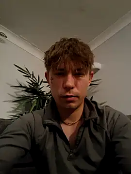 cameron334 online show from June 2026 01:01:02 AM