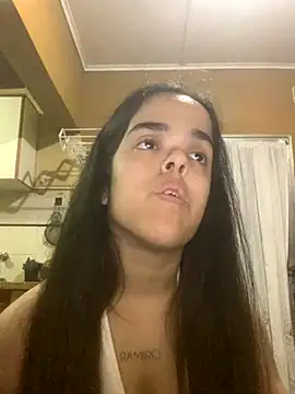 Littleegirl69 online show from December 2025 03:23:01 AM