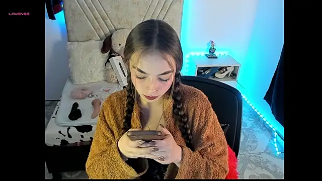 Mia Victoria22 online show from April 2026 02:36:01 AM