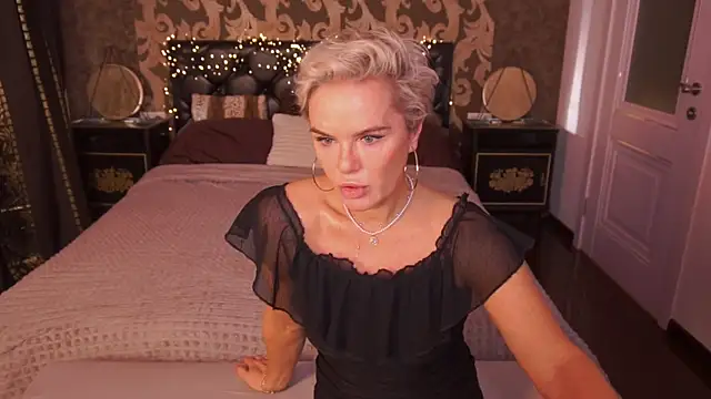 PleasureWeCouple online show from April 2026 05:56:02 AM