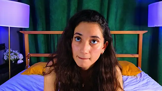 Snapshot of BettyMaldonado chatting on November 2025 07:09:01 AM BettyMaldonado online show from November 2025 07:09:01 AM