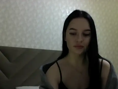 Lulii24 online show from September 2025 09:52:02 PM