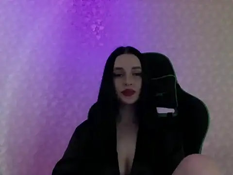 Snapshot of Lulii24 chatting on July 2026 12:57:02 AM Lulii24 online show from July 2026 12:57:02 AM