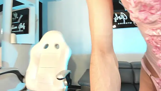 Snapshot of AdharaSweet1_ chatting on October 2025 12:22:01 AM AdharaSweet1 online show from October 2025 12:22:01 AM