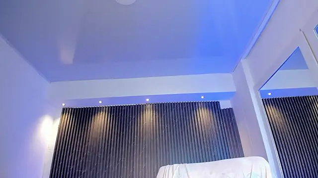 MadisonAnngel online show from November 2025 07:57:01 PM