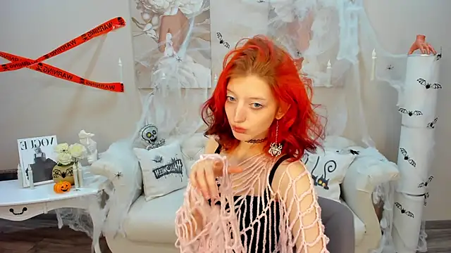 MistyMarlo online show from October 2025 05:30:01 PM