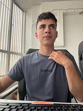 AdrianRinaldi online show from March 2026 08:09:01 PM