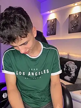 AdrianRinaldi online show from March 2026 08:09:01 PM