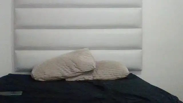 Snapshot of SexyNonnyy chatting on March 2026 09:36:01 PM SexyNonnyy online show from March 2026 09:36:01 PM