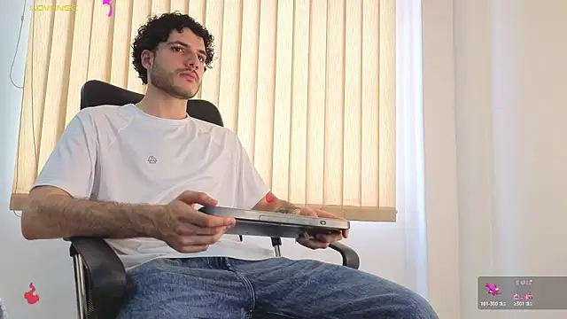 Rafael Mendezz online show from March 2026 08:34:02 PM