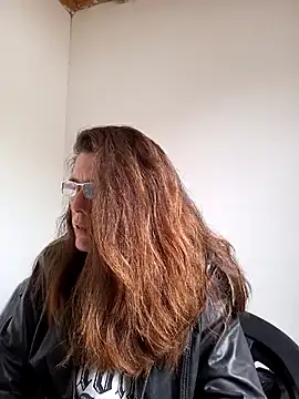 Merida2276 online show from November 2025 03:01:01 PM