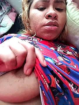 hot lady19 online show from November 2025 03:55:01 PM