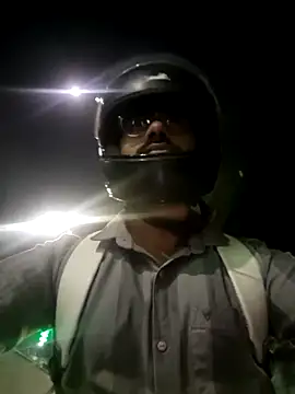 YoursThickDick online show from November 2025 04:07:01 PM