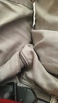 Snapshot of 8inches_DelhiBOY chatting on November 2025 07:40:01 AM 8inches DelhiBOY online show from November 2025 07:40:01 AM