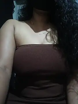 DiyaRoy49 online show from April 2026 05:50:02 PM