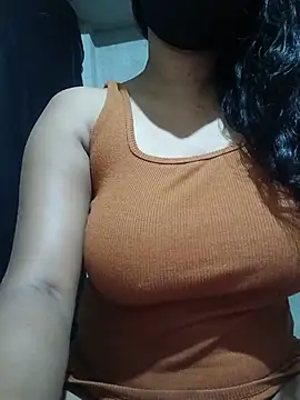 DiyaRoy49 online show from May 2026 08:15:01 PM