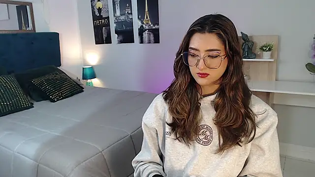 madame lottie online show from September 2025 12:32:02 PM