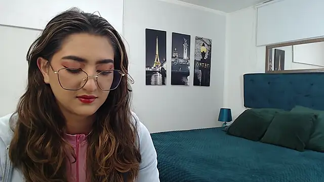 madame lottie online show from October 2025 12:31:01 PM