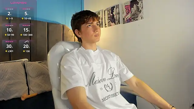 Snapshot of Oscar_and_dani chatting on January 2026 12:15:01 AM Oscar and dani online show from January 2026 12:15:01 AM