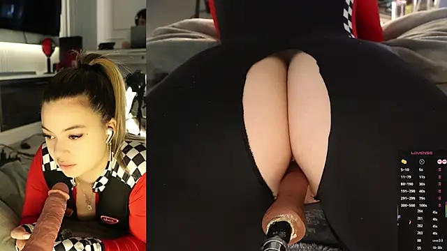 Snapshot of DlCKHEAD chatting on April 2026 09:43:01 AM DlCKHEAD online show from April 2026 09:43:01 AM