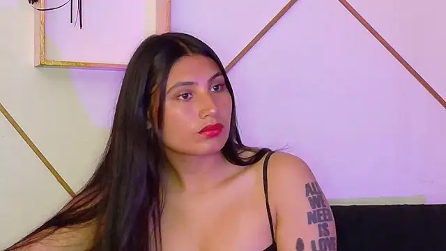 Linda andrew online show from November 2025 07:58:01 PM