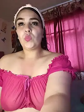 Snapshot of Salma_deep chatting on December 2025 09:24:02 PM Salma deep online show from December 2025 09:24:02 PM