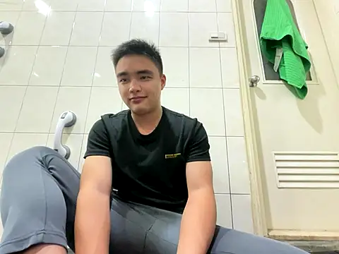 greenteazhang online show from December 2025 04:56:01 PM