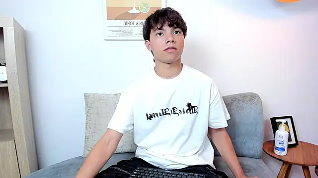 Honeymoon sariel online show from November 2025 08:32:01 PM